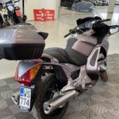 HONDA - ST - 1300 Pan European ABS // Juuri saapunut / ABS / Laukku / Sähköinen tuulilasi // - Moottoripyörä