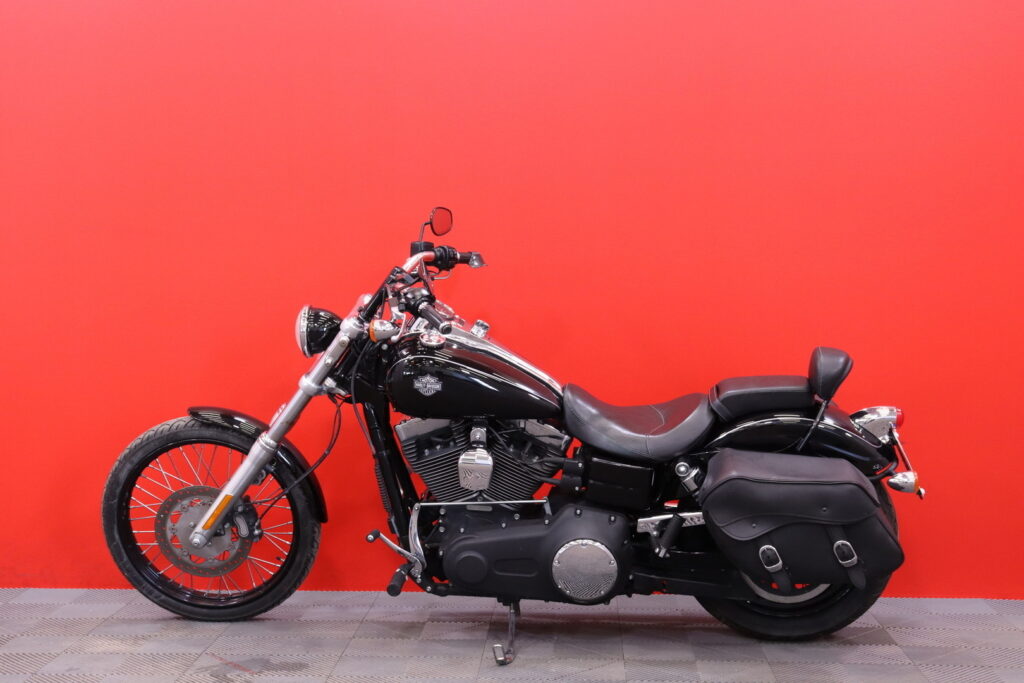 Harley-Davidson - DYNA - FXDWG Dyna Wide Glide // Huoltokirja / Sivulaukut / Juuri saapunut! // Harley-Davidson - DYNA - FXDWG Dyna Wide Glide // Huoltokirja / Sivulaukut / Juuri saapunut! // - Moottoripyörä