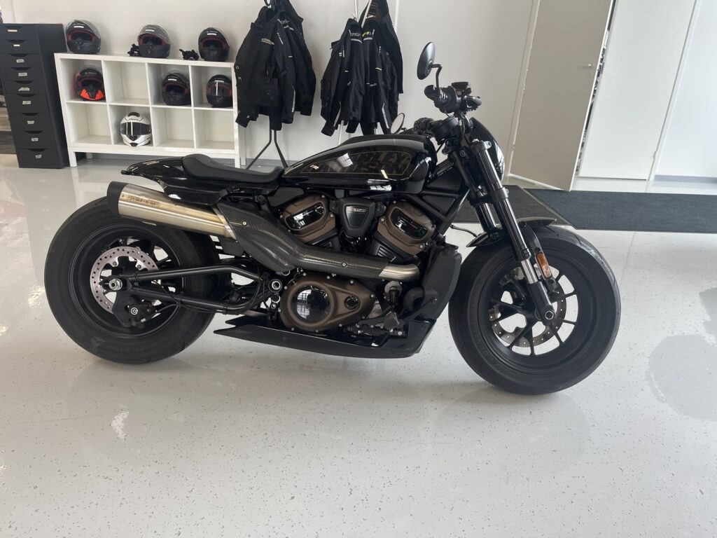 Harley-Davidson - SPORTSTER - XL 1200 Sportster S Sportster Sport Harley-Davidson - SPORTSTER - XL 1200 Sportster S Sportster Sport - Moottoripyörä