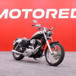 Harley-Davidson - SPORTSTER - XL 1200 C Sportster Custom / Custom Putkisto / LED // - Moottoripyörä
