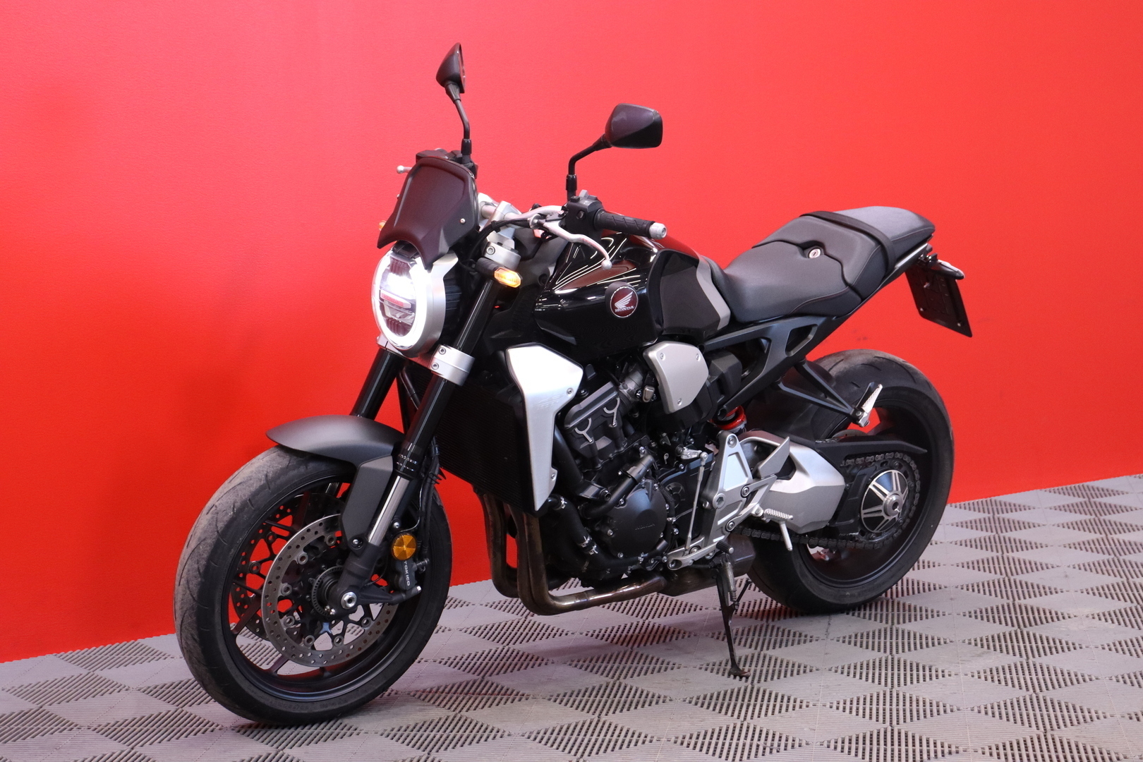 Honda - CB - 1000R // Yoshimura / Ajomodet / ABS / Huoltokirja / LED // - Moottoripyörä