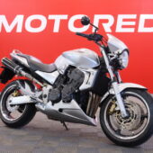 Honda - CB - 900 F Hornet // Suomi-pyörä / Erittäin hienossa kunnossa! / Huoltomuistio / Slipari // - Moottoripyörä