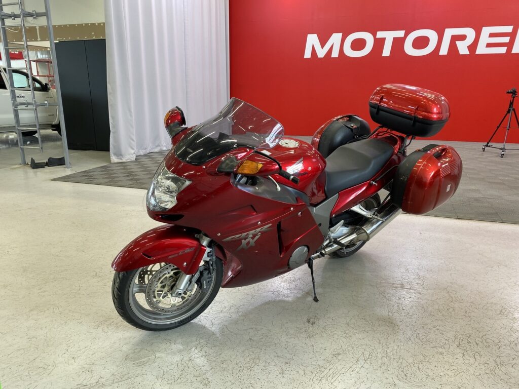 Honda - CBR - 1100 XX Super Blackbird // Suomi-pyörä / 3x Laukut / H.I.S.S. // Honda - CBR - 1100 XX Super Blackbird // Suomi-pyörä / 3x Laukut / H.I.S.S. // - Moottoripyörä