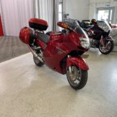 Honda - CBR - 1100 XX Super Blackbird // Suomi-pyörä / 3x Laukut  / H.I.S.S. // - Moottoripyörä