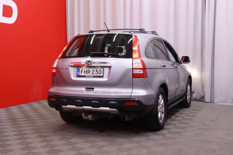 Honda - CR-V - 2,0i LS 4WD BUSINESS // Vakkari / Lohkolämmitin / Automaatti-ilmastointi / Radio / Vetokoukku / 2x Renkaat // - Maastoauto