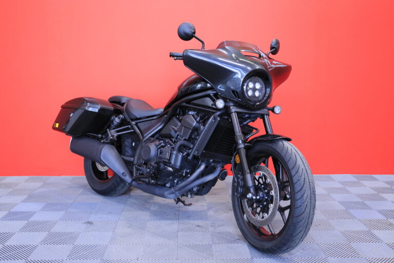 Honda - REBEL - 1100 DCT Touring // Juuri saapunut! / Automaatti / 2x laukut / Vakkari // - Moottoripyörä