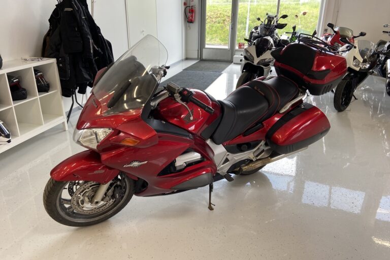 Honda - ST - 1300 Pan European ABS // Geelipenkki / 3x-laukut / Suomi-pyörä // - Moottoripyörä