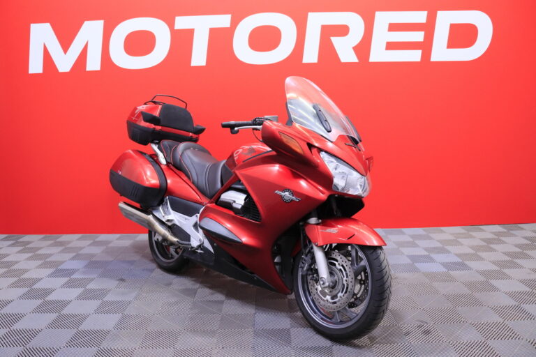 Honda - ST - 1300 Pan European ABS // Geelipenkki / 3x-laukut / Suomi-pyörä // - Moottoripyörä