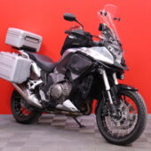 Honda - VFR - 1200 X Crosstourer // Navigointi / 4x laukut / ABS / TC / Juuri saapunut / - Moottoripyörä