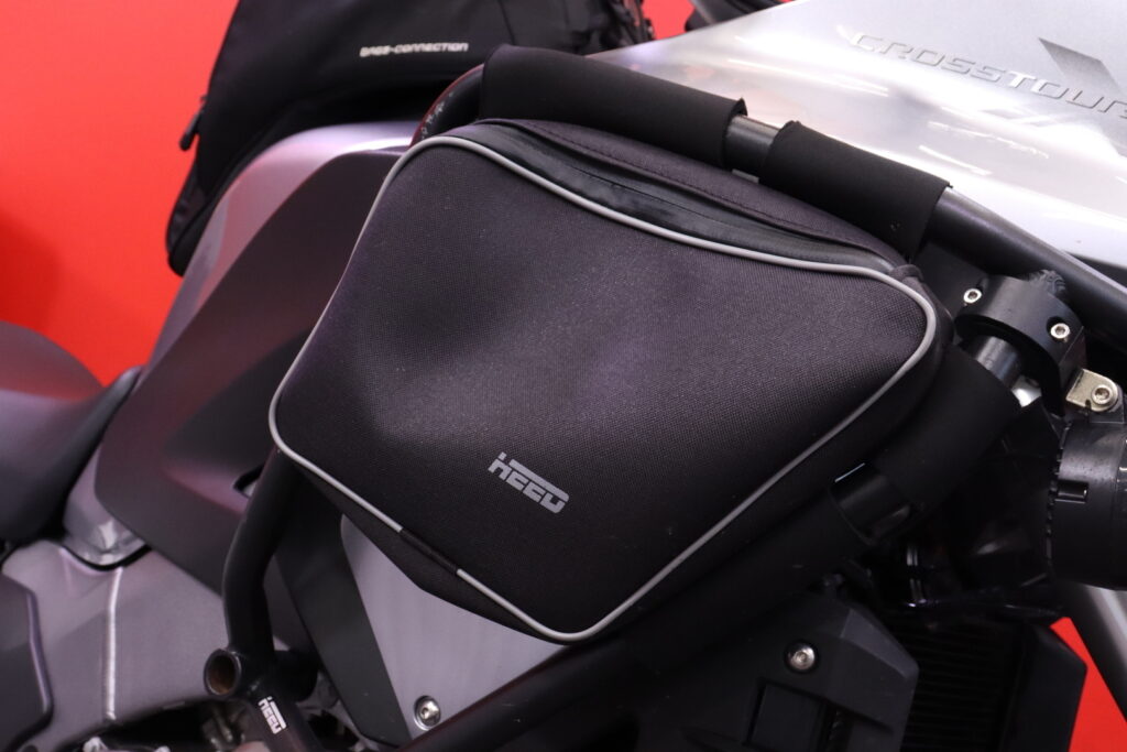 Honda - VFR - 1200 X Crosstourer // Navigointi / 4x laukut / ABS / TC / Juuri saapunut / Honda - VFR - 1200 X Crosstourer // Navigointi / 4x laukut / ABS / TC / Juuri saapunut / - Moottoripyörä