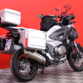 Honda - VFR - 1200 X Crosstourer // Navigointi / 4x laukut / ABS / TC / Juuri saapunut / - Moottoripyörä