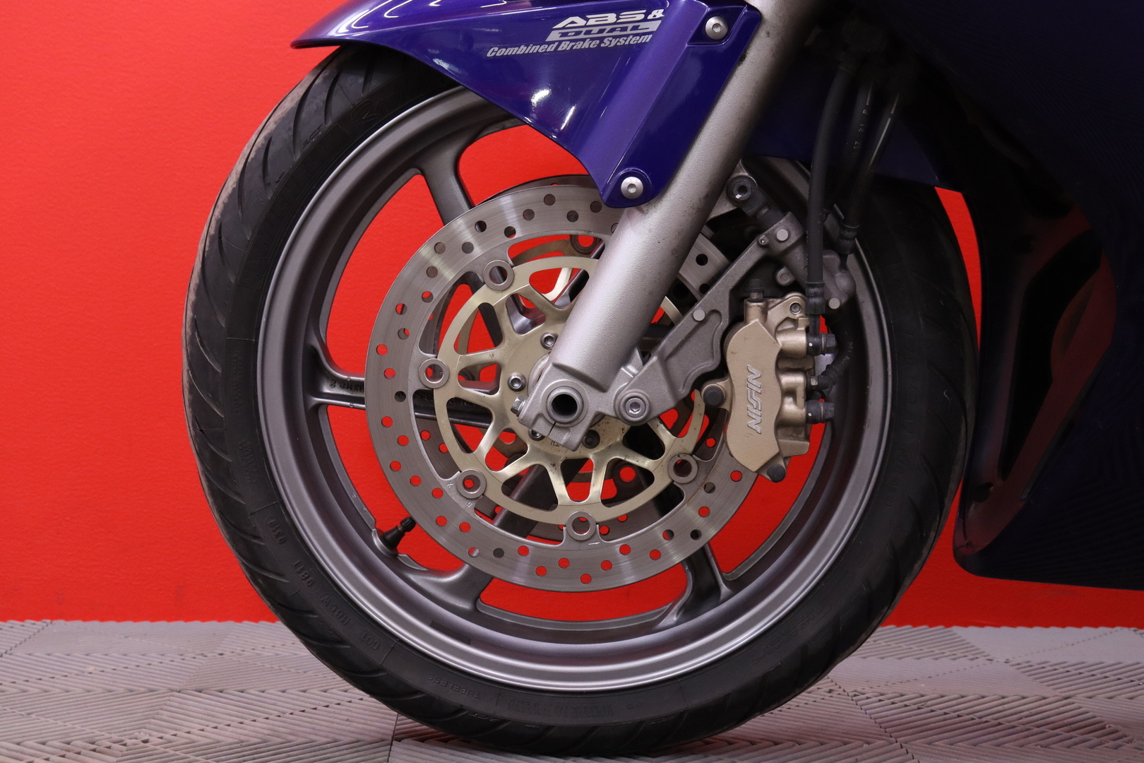 Honda - VFR - 800 VTEC  // Suomi-pyörä / DCBS / 3x laukut // - Moottoripyörä