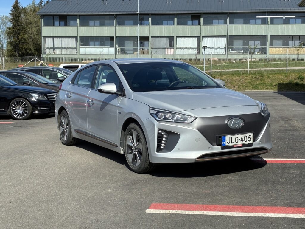 Hyundai - IONIQ electric - Style - Viistoperä