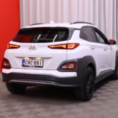 Hyundai - Kona Electric - 64 kWh 204 hv Style // Krell / Lämpöpumppu / ACC / Navi / Keyless / Ratinlämmitys / LED / P. kamera / CarPlay - Maastoauto