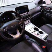 Hyundai - Kona Electric - 64 kWh 204 hv Style // Krell / Lämpöpumppu / ACC / Navi / Keyless / Ratinlämmitys / LED / P. kamera / CarPlay - Maastoauto