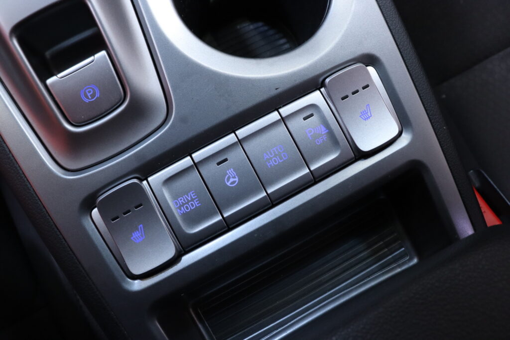 tuotekuva-Hyundai-Kona-Electric-CRC-881-2026-05-26-161506-27 tuotekuva-Hyundai-Kona-Electric-CRC-881-2026-05-26-161506-27