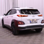 Hyundai - Kona Electric - 64 kWh 204 hv Style // Krell / Lämpöpumppu / ACC / Navi / Keyless / Ratinlämmitys / LED / P. kamera / CarPlay - Maastoauto