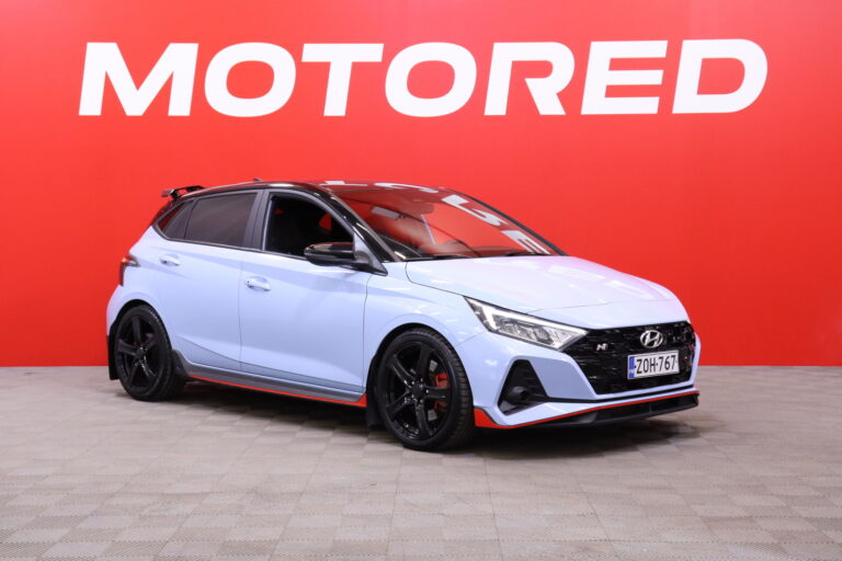 Hyundai - i20 - 1.6 T-GDI 204 hv 6MT // 1. om Suomi-auto / Peruutuskamera / Digimittaristo / Ratin lämmitin / 2x renkaat ja vanteet // - Viistoperä