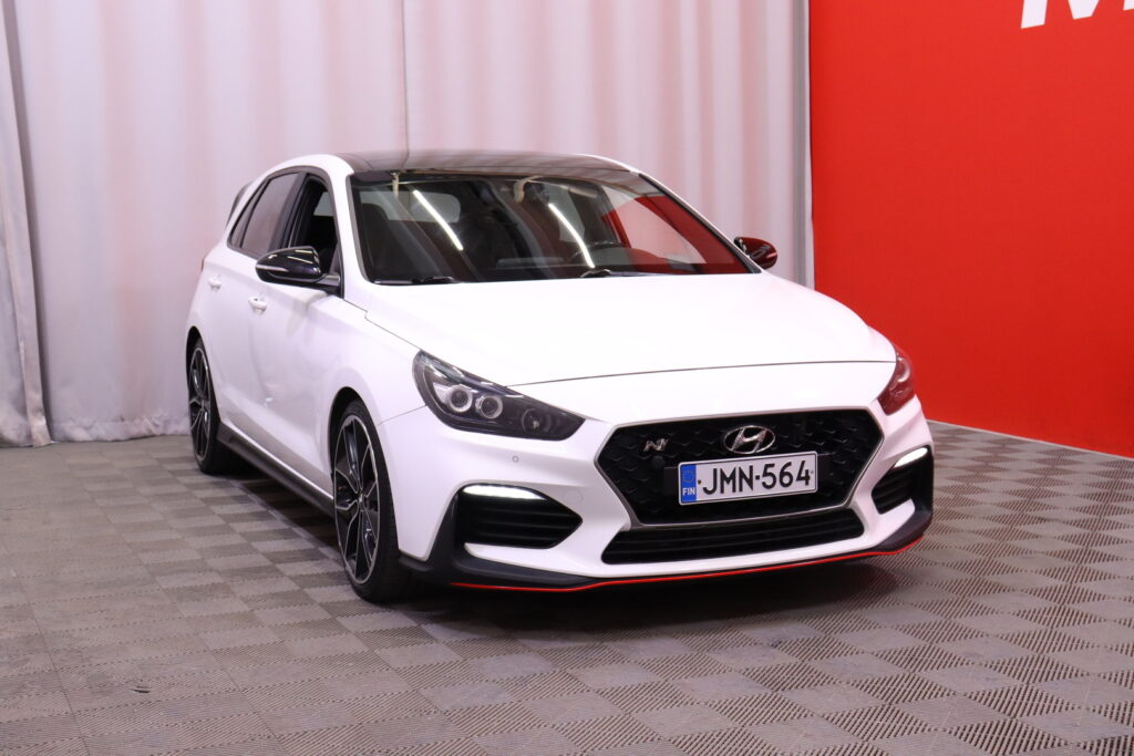 Hyundai - i30 - N 2,0 T-GDI 275 hv 6MT WLTP Performance Pack // LED / N mode / Panoraama / Navi / AppleCarPlay / Sähköpenkit / Kamera // Hyundai - i30 - N 2,0 T-GDI 275 hv 6MT WLTP Performance Pack // LED / N mode / Panoraama / Navi / AppleCarPlay / Sähköpenkit / Kamera // - Viistoperä