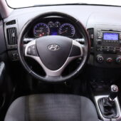 Hyundai - i30 - Wagon 1,6 CVVT 5MT ISG Comfort // Suomi-Auto / Huoltokirja / Sähkölasit / Isofix // - Farmari
