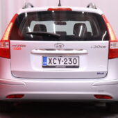 Hyundai - i30 - Wagon 1,6 CVVT 5MT ISG Comfort // Suomi-Auto / Huoltokirja / Sähkölasit / Isofix // - Farmari