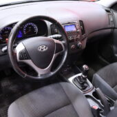 Hyundai - i30 - Wagon 1,6 CVVT 5MT ISG Comfort // Suomi-Auto / Huoltokirja / Sähkölasit / Isofix // - Farmari