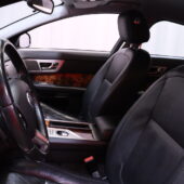 Jaguar - XF - XF Sedan (AA) 4ov 2997cm3 A // MYYDÄÄN HUUTOKAUPAT.COM! / Luxury / Navi / Lämmitettävät etuistuimet / Nahkaverhoilu / Vakkari // - Sedan