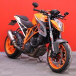 KTM - 1290 - Super Duke R // Akrapovic slipari + decat / 30tkm huolto tehty! // - Moottoripyörä