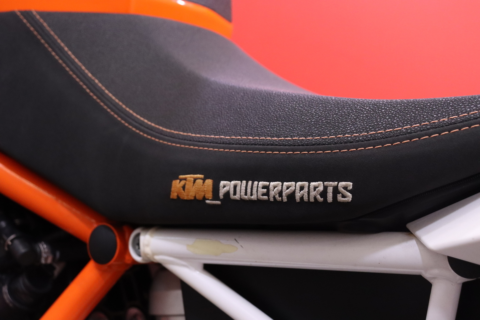 KTM - 1290 - Super Duke R // Akrapovic slipari + decat / 30tkm huolto tehty! // - Moottoripyörä