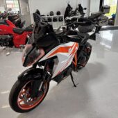 KTM - 1290 - Super Duke GT // Juuri saapunut! / Shifter / Laukut // - Moottoripyörä