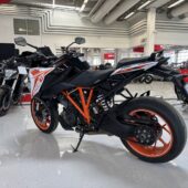 KTM - 1290 - Super Duke GT // Juuri saapunut! / Shifter / Laukut // - Moottoripyörä