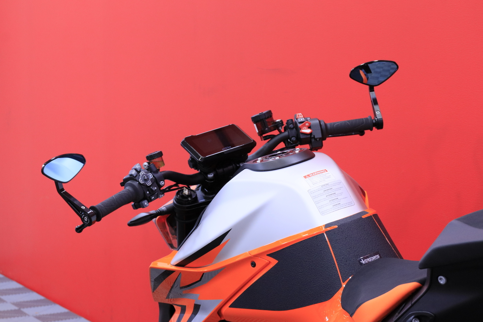 KTM - 1290 - Super Duke R // Dominator / Shifter / Vakkari / Keyless // - Moottoripyörä