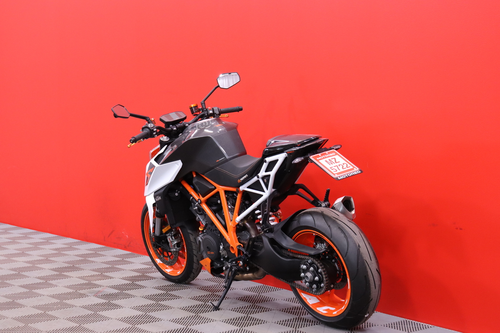 KTM - 1290 - Super Duke R // Shifter / Vakkari / Powerparts // - Moottoripyörä