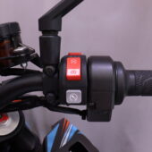 KTM - 1290 - SUPER DUKE R // ABS / LED / Vakionopeudensäädin / Ajotilan valitsin / LED / Bluetooth // - Moottoripyörä