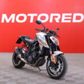 KTM - 1290 - SUPER DUKE R // ABS / LED / Vakionopeudensäädin / Ajotilan valitsin / LED / Bluetooth // - Moottoripyörä