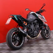 KTM - 1290 - SUPER DUKE R // ABS / LED / Vakionopeudensäädin / Ajotilan valitsin / LED / Bluetooth // - Moottoripyörä