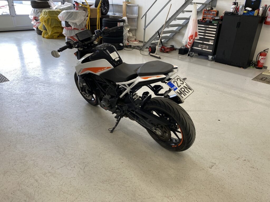 KTM - 390 - Duke // Juuri saapunut! / Suomi-pyörä // KTM - 390 - Duke // Juuri saapunut! / Suomi-pyörä // - Moottoripyörä