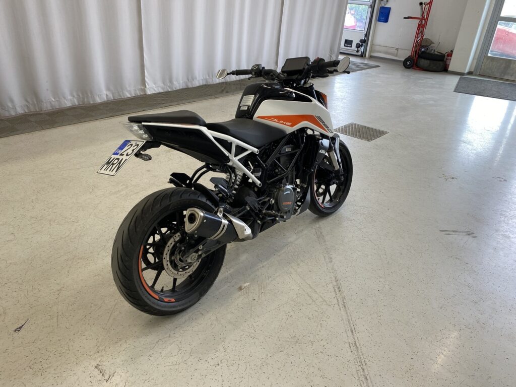 KTM - 390 - Duke // Juuri saapunut! / Suomi-pyörä // KTM - 390 - Duke // Juuri saapunut! / Suomi-pyörä // - Moottoripyörä