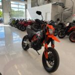 KTM - 690 - SMC-R // ABS / TC / Shifter / Fuel kit // - Moottoripyörä