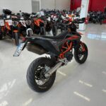 KTM - 690 - SMC-R // ABS / TC / Shifter / Fuel kit // - Moottoripyörä