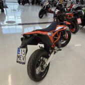 KTM - 690 - SMC-R // Remus / Shifter / TC / ABS / Map selector / Suomi-pyörä // - Moottoripyörä