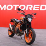 KTM - 690 - Duke R // Akrapovic / UUDEMPI MALLI, TFT MIttari /  / ABS + TC // - Moottoripyörä