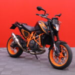 KTM - 690 - Duke R // Akrapovic / UUDEMPI MALLI, TFT MIttari /  / ABS + TC // - Moottoripyörä