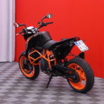 KTM - 690 - Duke R // Akrapovic / UUDEMPI MALLI, TFT MIttari /  / ABS + TC // - Moottoripyörä