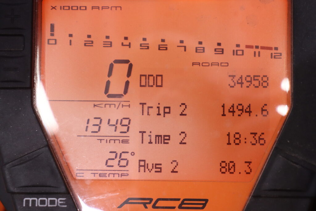 KTM - RC - 8 // Suomi-pyörä / Huoltokirja / Ohjausiskari / Brembo / 3x avain // KTM - RC - 8 // Suomi-pyörä / Huoltokirja / Ohjausiskari / Brembo / 3x avain // - Moottoripyörä