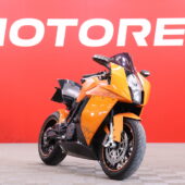 KTM - RC - 8 // Suomi-pyörä / Huoltokirja / Ohjausiskari / Brembo / 3x avain // - Moottoripyörä