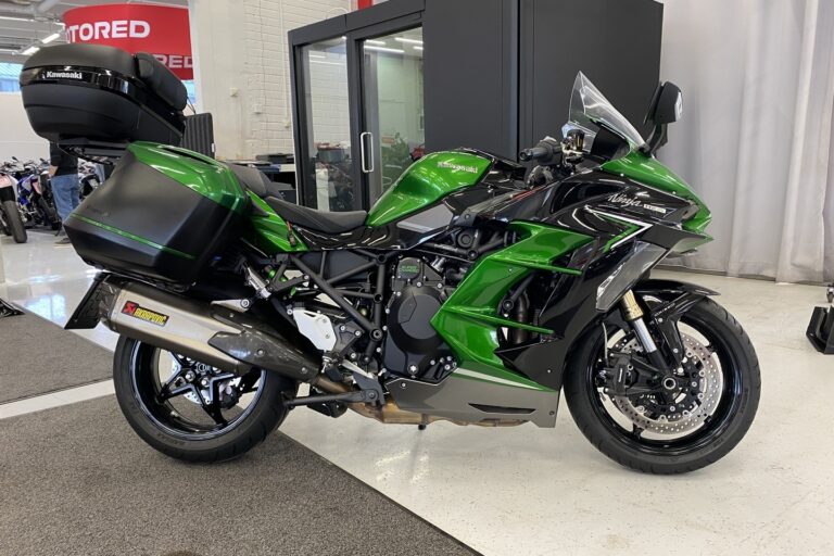 Kawasaki - H2 - SX // Juuri saapunut! / Adapt Vakkari / 3x laukut / BLIS / Akrapovic // - Moottoripyörä