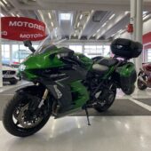 Kawasaki - H2 - SX // Juuri saapunut! / Adapt Vakkari / 3x laukut / BLIS / Akrapovic // - Moottoripyörä