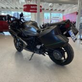 Kawasaki - NINJA - H2 SX SE+ // Juuri saapunut! / Sähkö alusta / Brembo stylema / Vakkari / Sifter // - Moottoripyörä