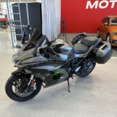 Kawasaki - NINJA - H2 SX SE+ // Juuri saapunut! / Sähkö alusta / Brembo stylema / Vakkari / Sifter // - Moottoripyörä